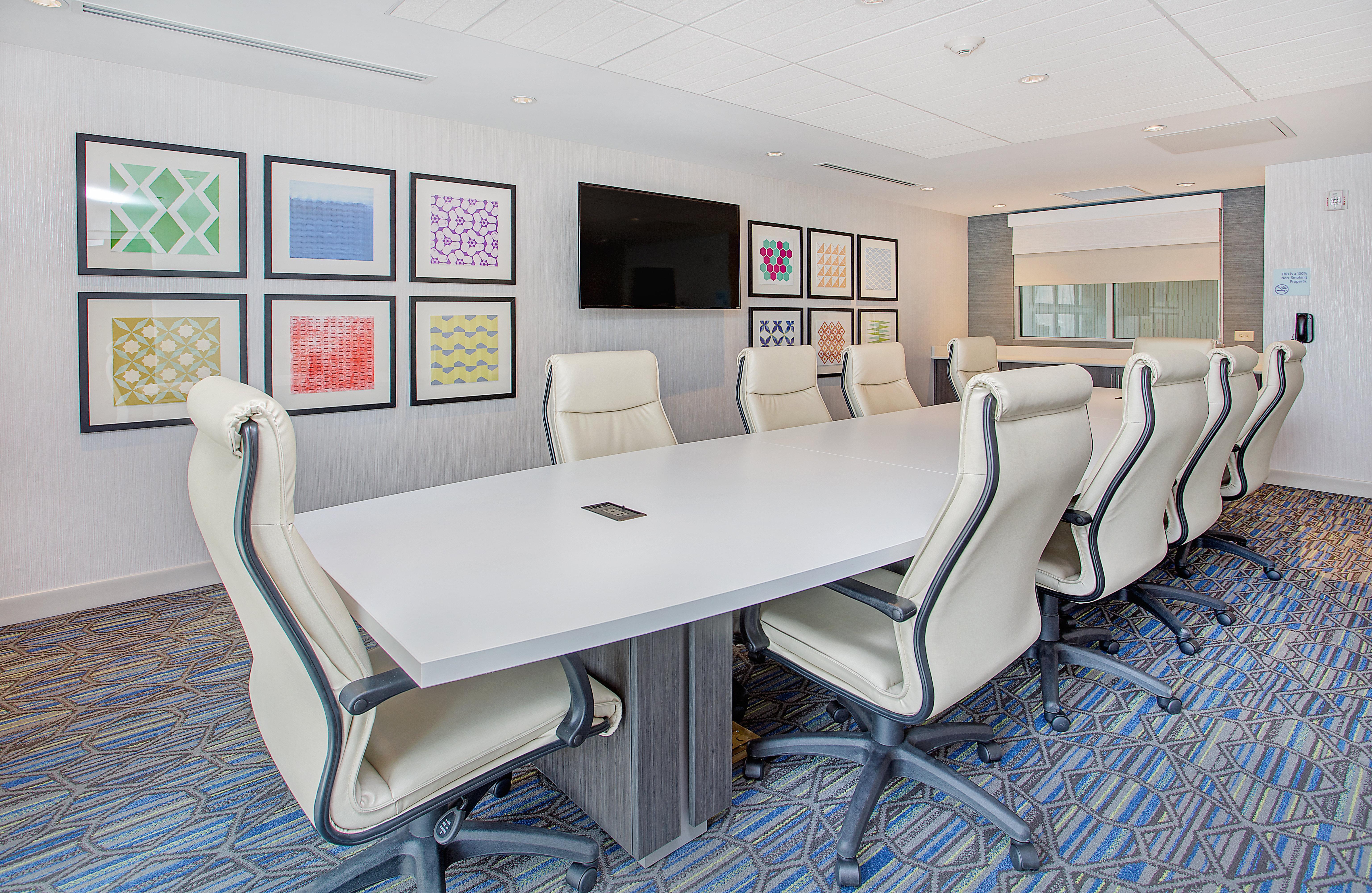 Holiday Inn Express & Suites Covington By Ihg Exterior foto