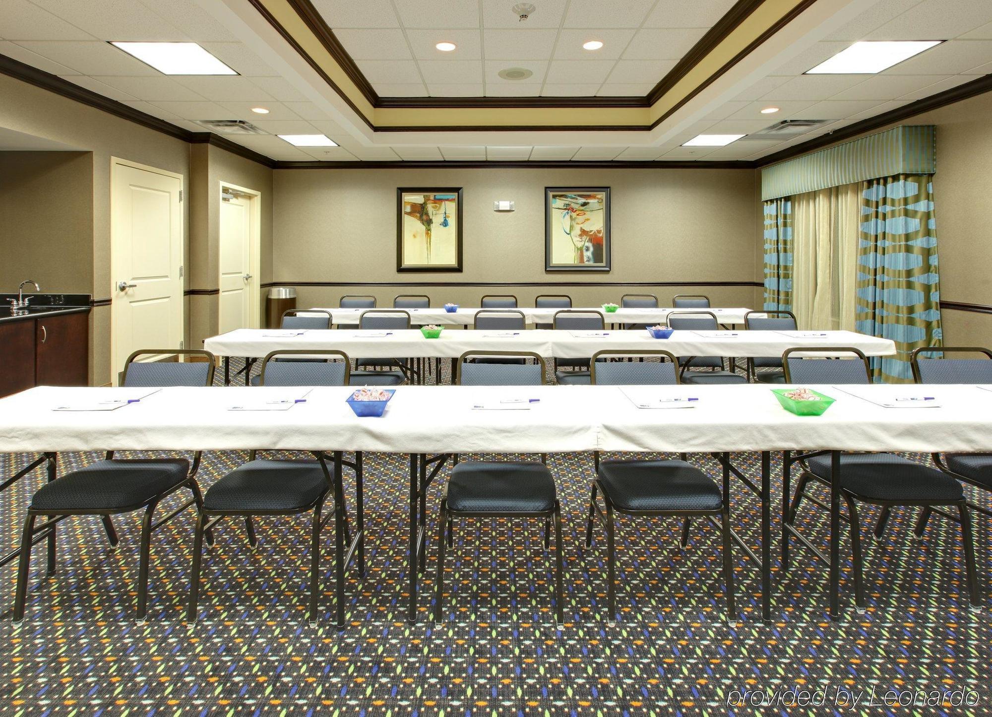 Holiday Inn Express & Suites Covington, An Ihg Hotel Facilidades foto