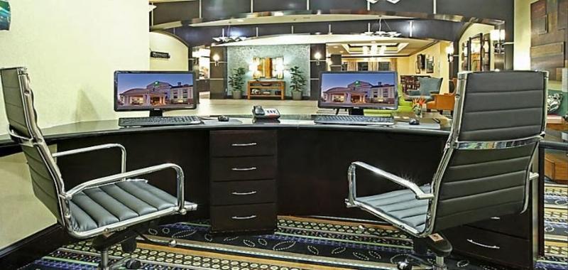 Holiday Inn Express & Suites Covington By Ihg Exterior foto