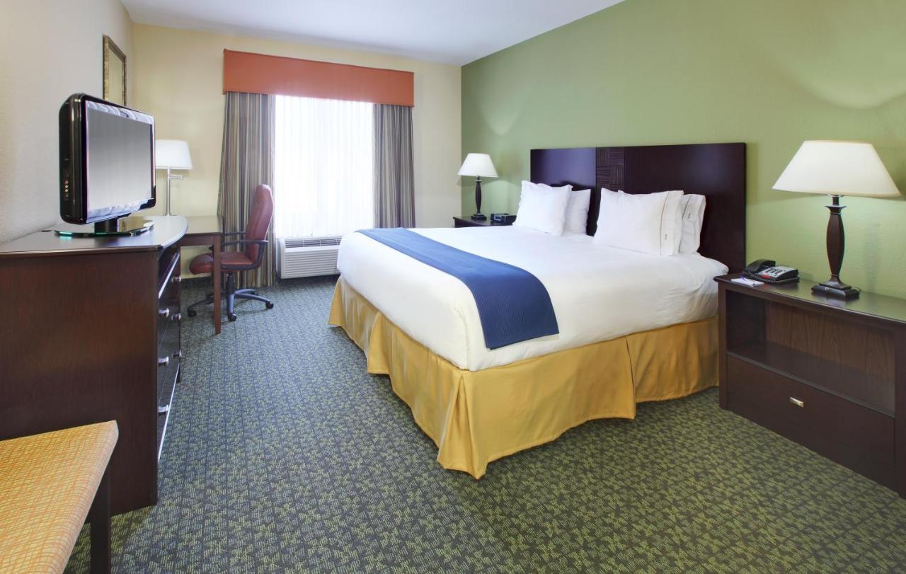 Holiday Inn Express & Suites Covington By Ihg Exterior foto