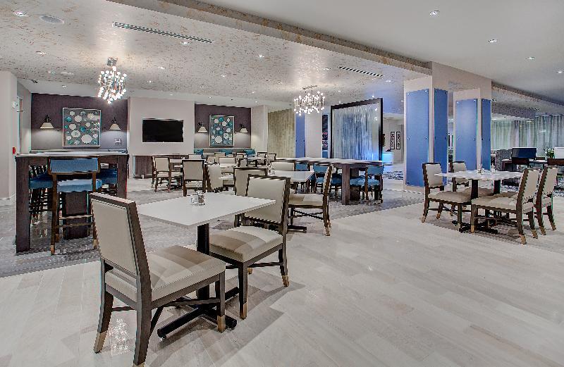 Holiday Inn Express & Suites Covington By Ihg Exterior foto